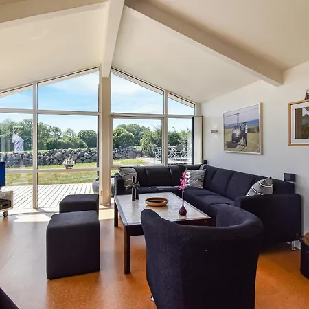 2 Bedroom Gorgeous In