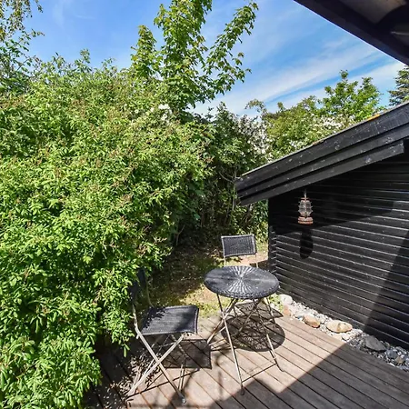 Casa de Férias Two-bedroom In Fåborg