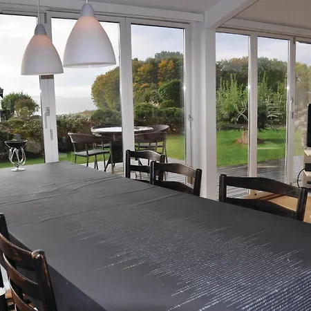 Two-bedroom In Fåborg